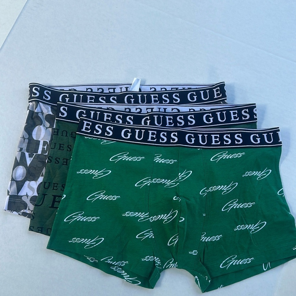 New GUESS Men’s Boxers SZ M